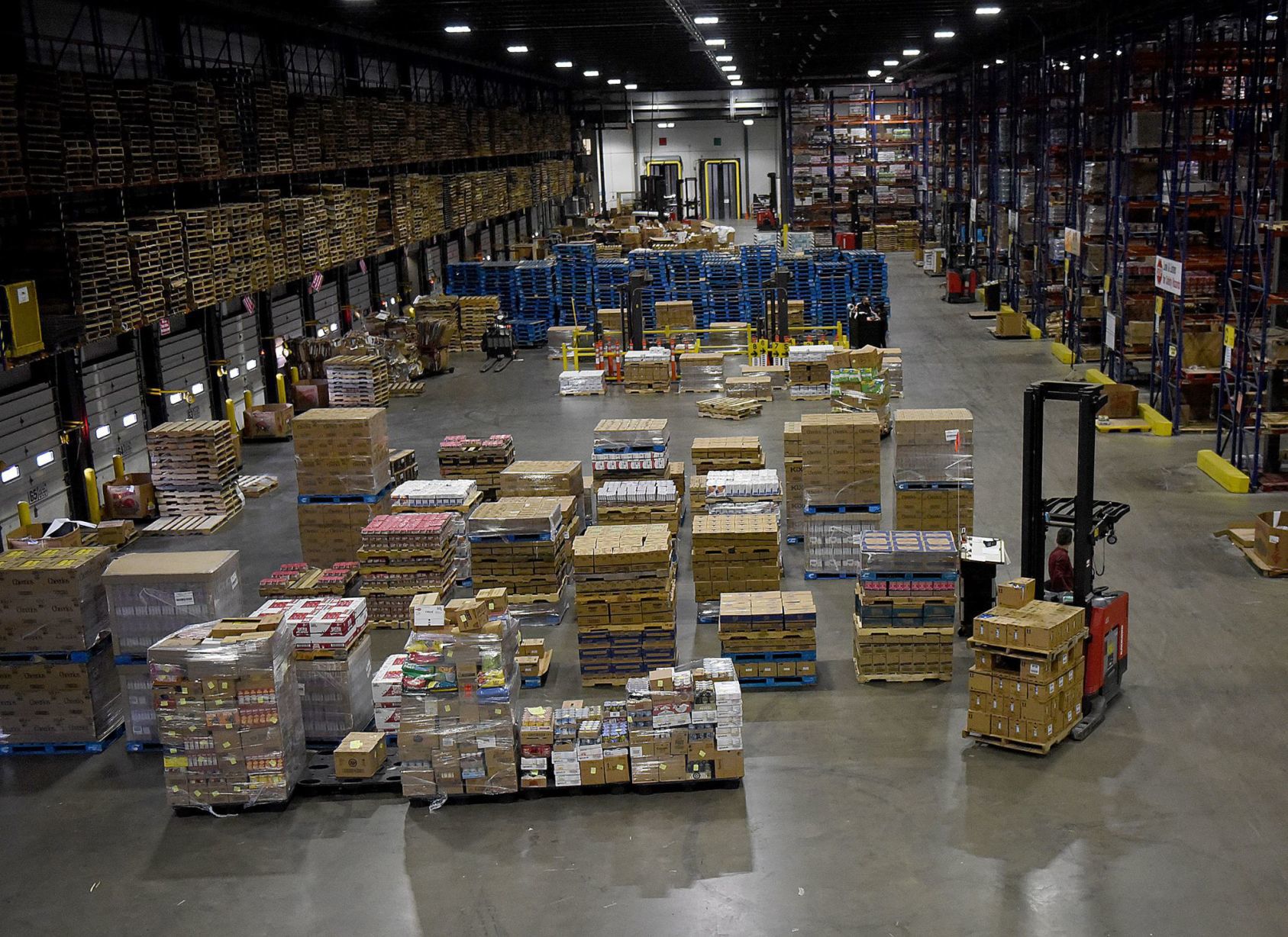 A fork lift at Associated Grocers